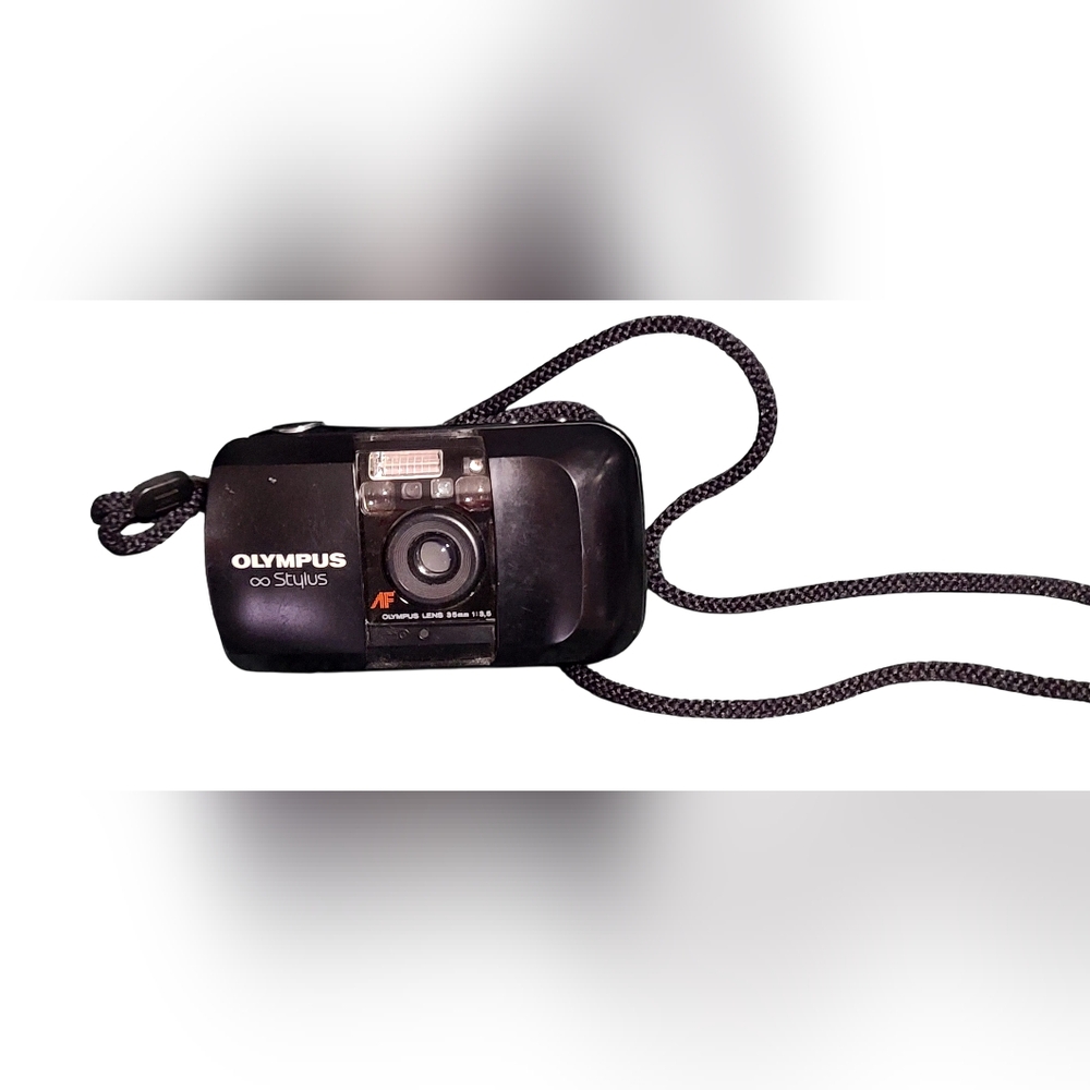 Olympus mju 1 35mm, point and shoot, black, f3.5 camera